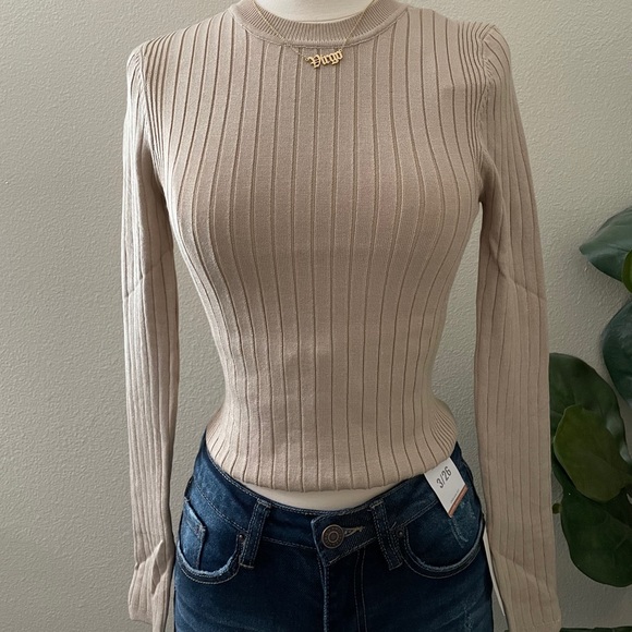 Beige rib Knit long sleeve sweater top - Picture 2 of 2